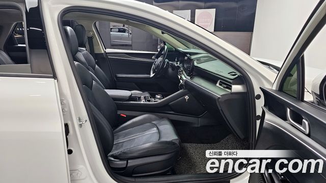 Kia K5 2021 — photo 10