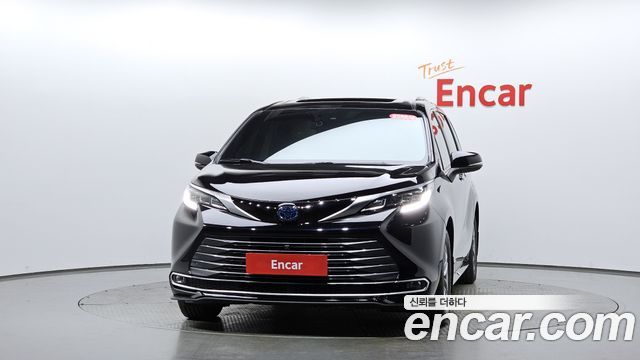 Toyota Sienna 2021 — photo 3