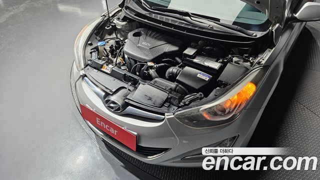 Hyundai AVANTE 2016 — photo 6