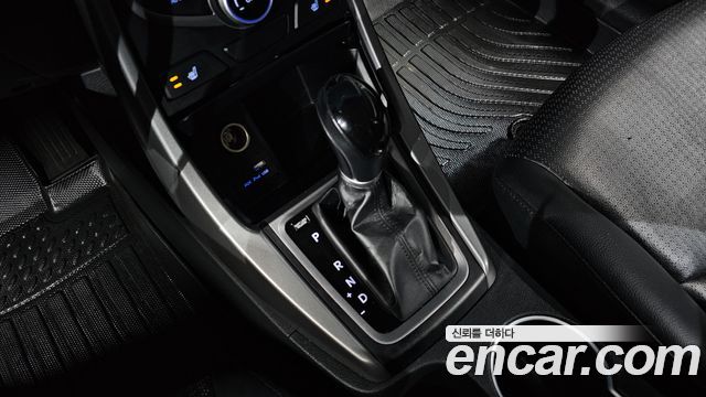 Hyundai AVANTE 2016 — photo 9