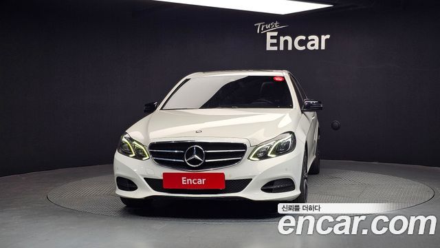 Mercedes-Benz E-Class 2016 — photo 3