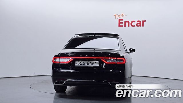 Lincoln Continental 2019 — photo 4