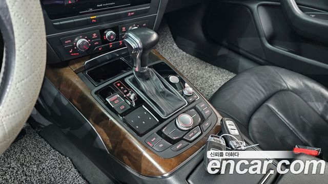 Audi A6 2015 — photo 9