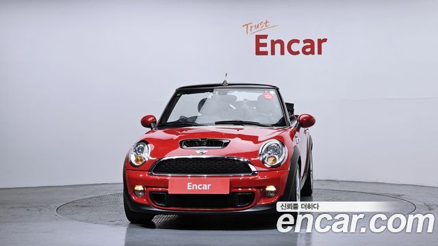 Mini Cooper Convertible 2012 — photo 3