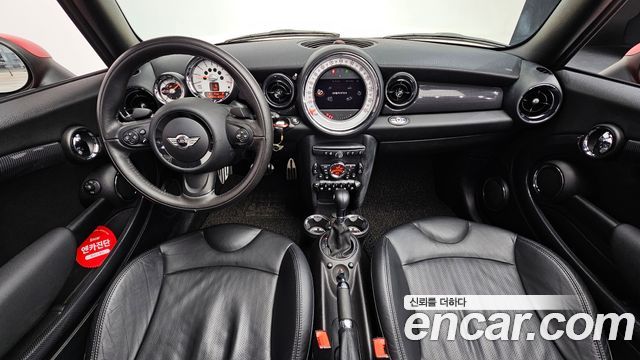 Mini Cooper Convertible 2012 — photo 7