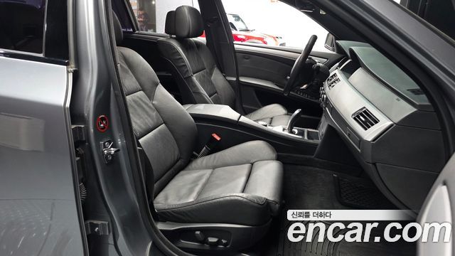 BMW 5-Series 2008 — photo 10