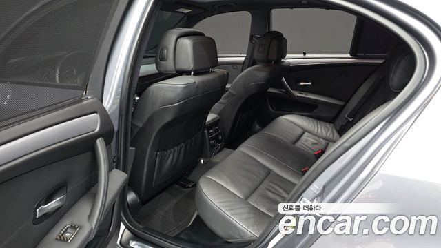 BMW 5-Series 2008 — photo 12