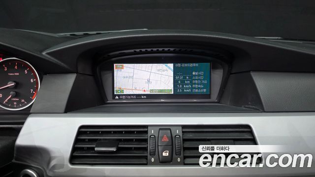BMW 5-Series 2008 — photo 15