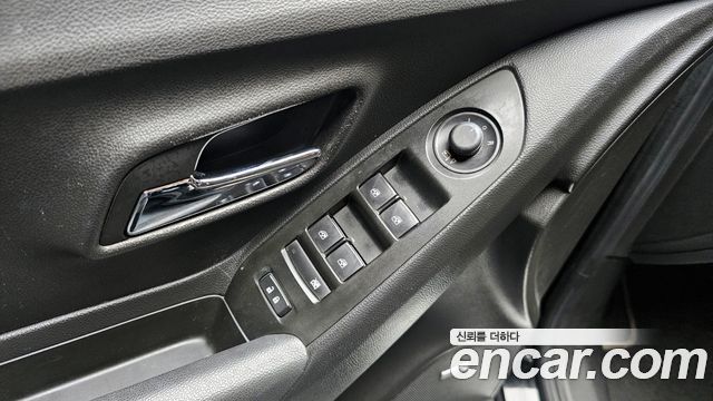 Chevrolet Korea Trax 2019 — photo 17