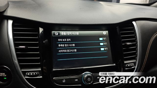 Chevrolet Korea Trax 2019 — photo 18