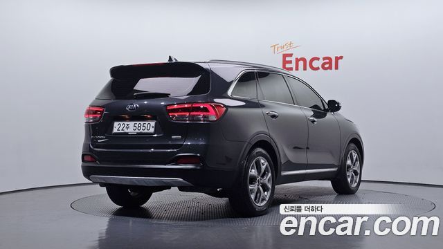 Kia Sorento 2016 — photo 2