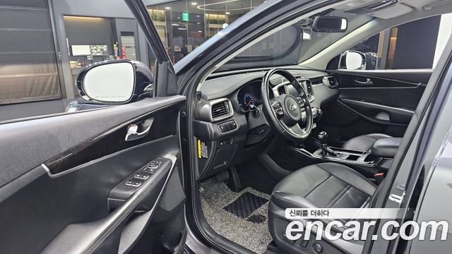 Kia Sorento 2016 — photo 11