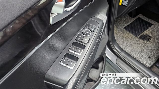 Kia Sorento 2016 — photo 17