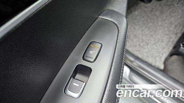 Kia Sorento 2016 — photo 19