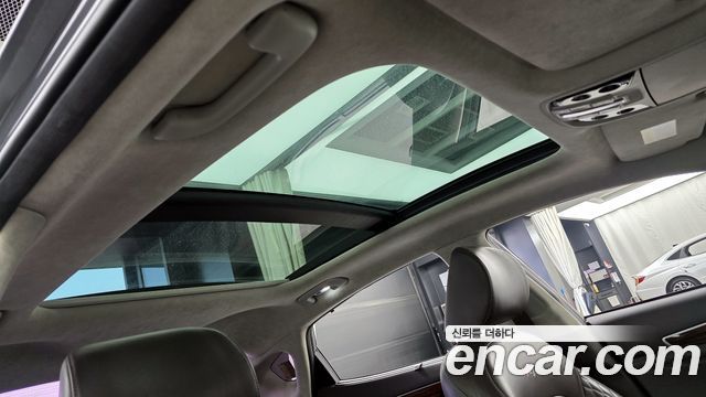 Kia K7 2016 — photo 17
