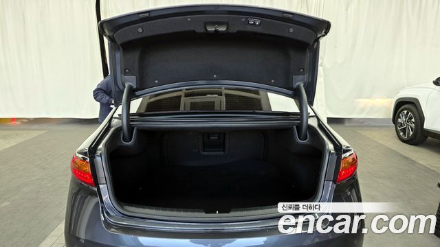 Kia K7 2016 — photo 20