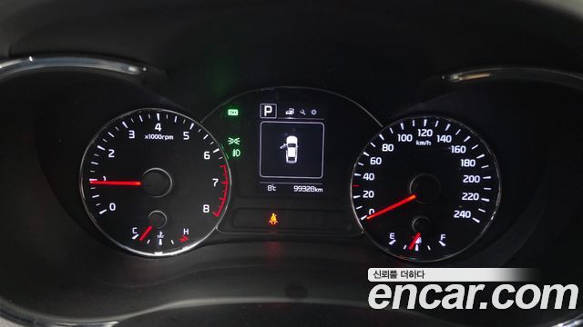 Kia K3 2016 — photo 8