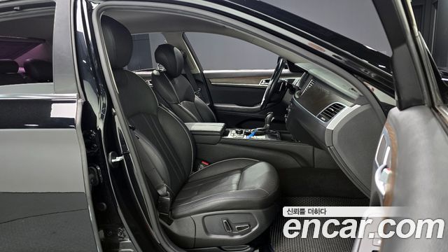 Hyundai Genesis 2016 — photo 10