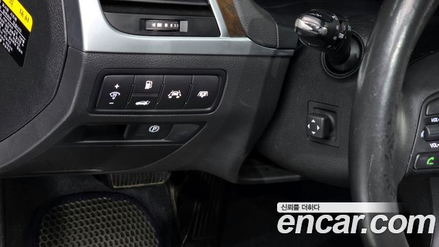 Hyundai Genesis 2016 — photo 14