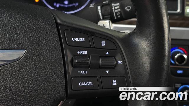Hyundai Genesis 2016 — photo 15