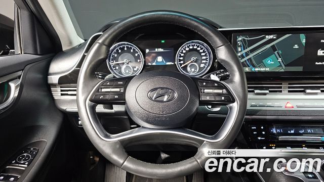 Hyundai Grandeur 2022 — photo 14