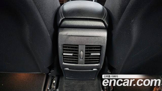 Mercedes-Benz GLA-Class 2018 — photo 19