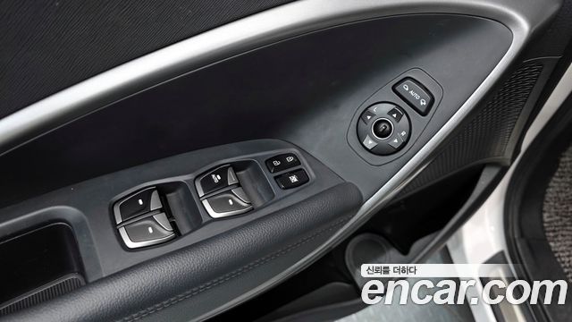 Hyundai Santafe 2013 — photo 11