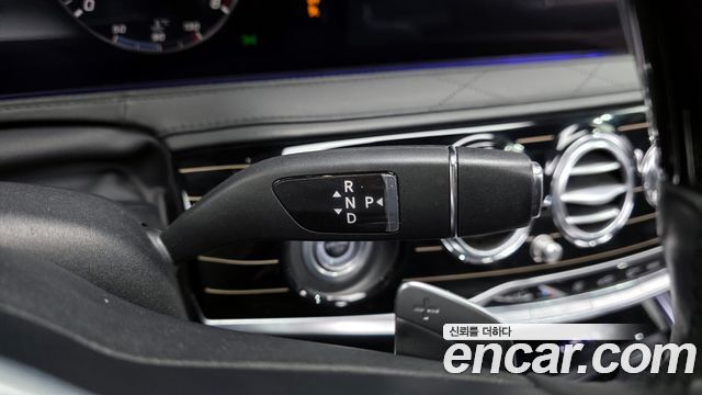 Mercedes-Benz S-Class 2018 — photo 9