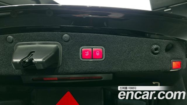 Mercedes-Benz S-Class 2018 — photo 20