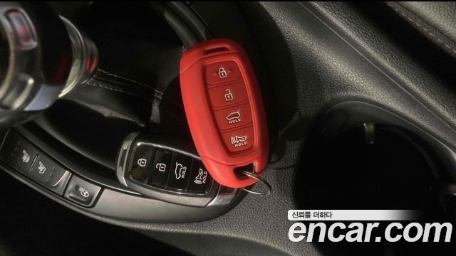 Hyundai Veloster 2019 — photo 19