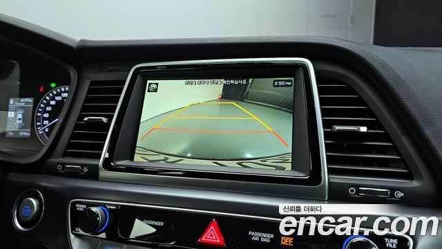 Hyundai Sonata 2018 — photo 16