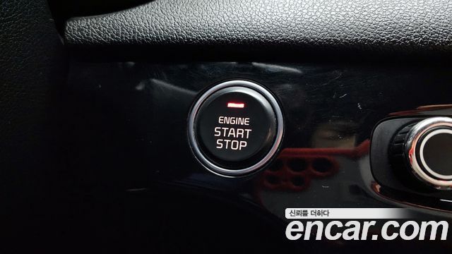 Kia Sportage 2018 — photo 13