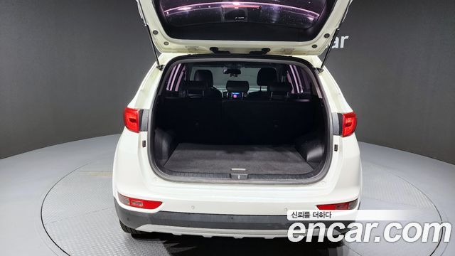 Kia Sportage 2018 — photo 20