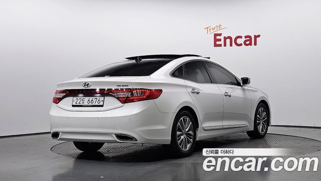 Hyundai Grandeur 2012 — photo 2