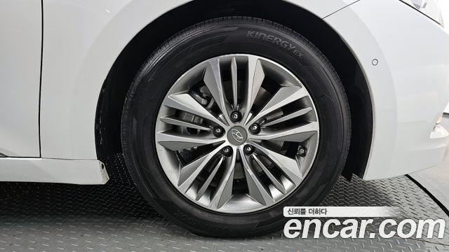 Hyundai Grandeur 2012 — photo 5
