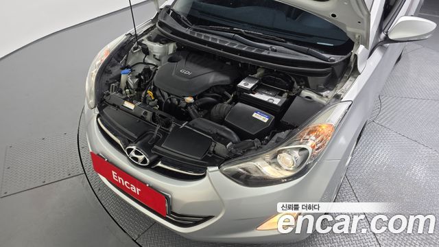Hyundai AVANTE 2011 — photo 6