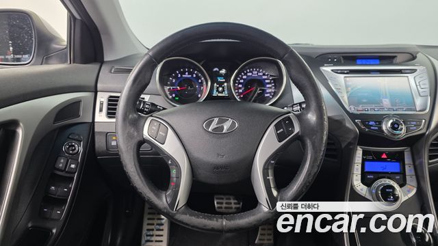 Hyundai AVANTE 2011 — photo 16