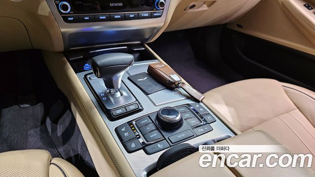 Genesis G80 2020 — photo 9