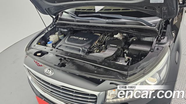Kia Canival 2016 — photo 6