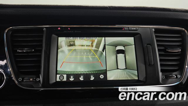 Kia Canival 2016 — photo 15