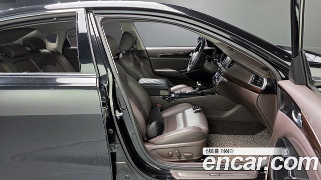 Kia K7 2018 — photo 10
