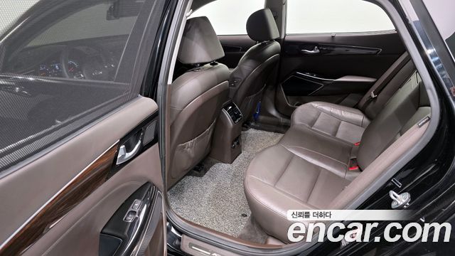 Kia K7 2018 — photo 12