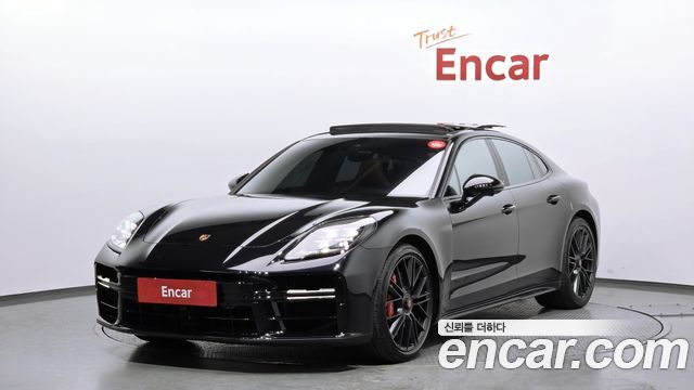 Porsche Panamera 2025 — photo 1