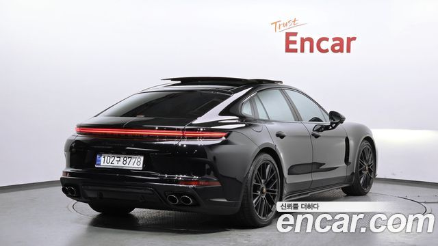 Porsche Panamera 2025 — photo 2