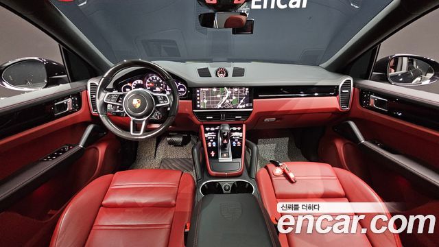 Porsche Cayenne 2022 — photo 7