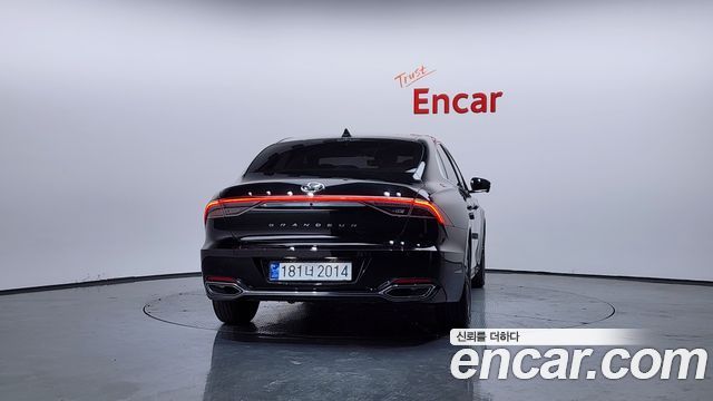 Hyundai Grandeur 2021 — photo 4