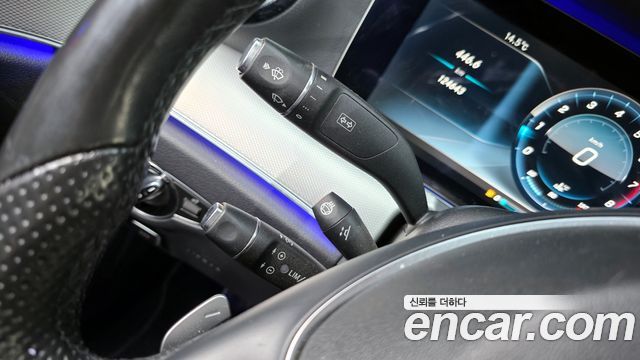 Mercedes-Benz E-Class 2017 — photo 17