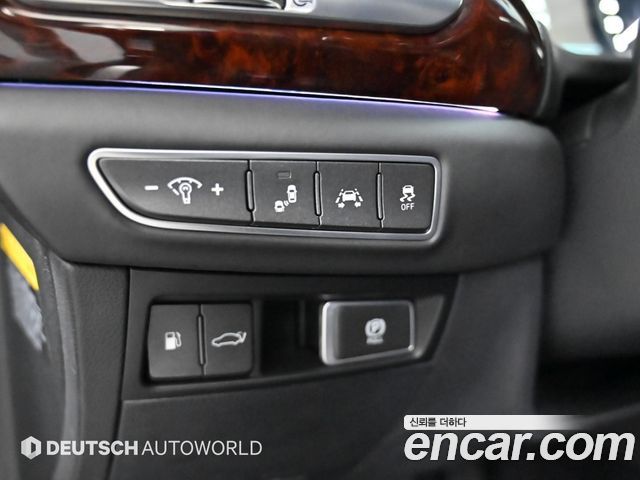 Genesis EQ900 2016 — photo 17