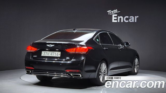 Genesis G80 2017 — photo 2