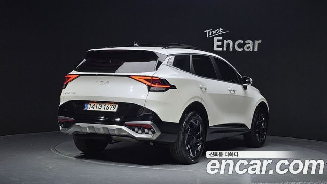 Kia Sportage 2022 — photo 2